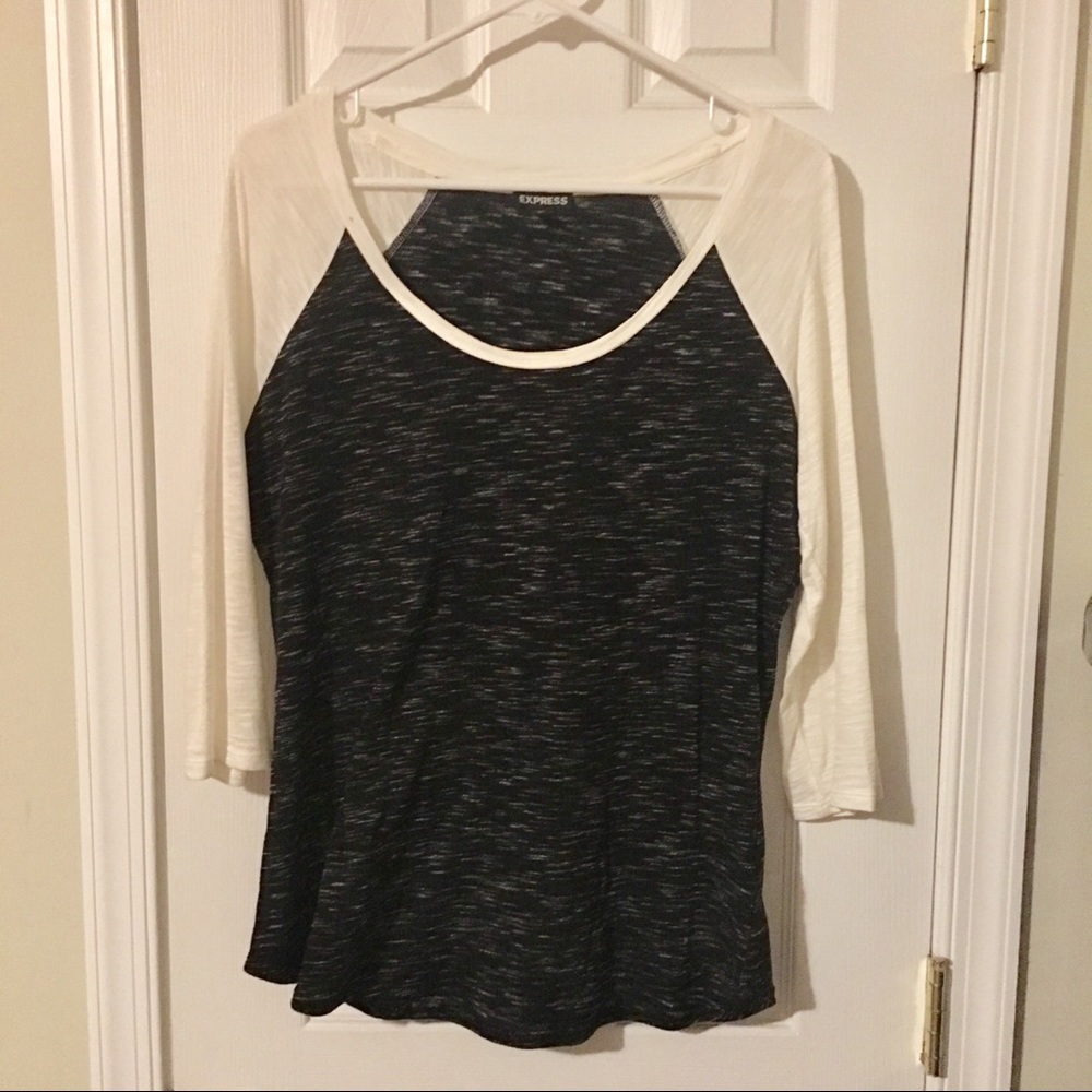 Express Scoop Neck Raglan - Medium - EUC
